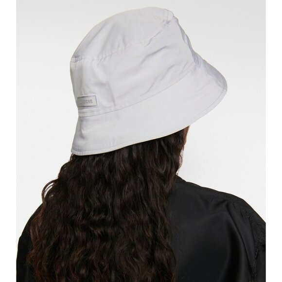 Canada Goose Unisex Horizon Reversible Bucket Hat Black Northstar White M/L 5484
